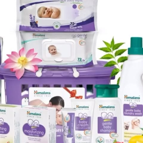 Instagram post by @yasha_jha__ for Himalaya Babycare. Caption reads: “A father is someone you look up to no matter how....