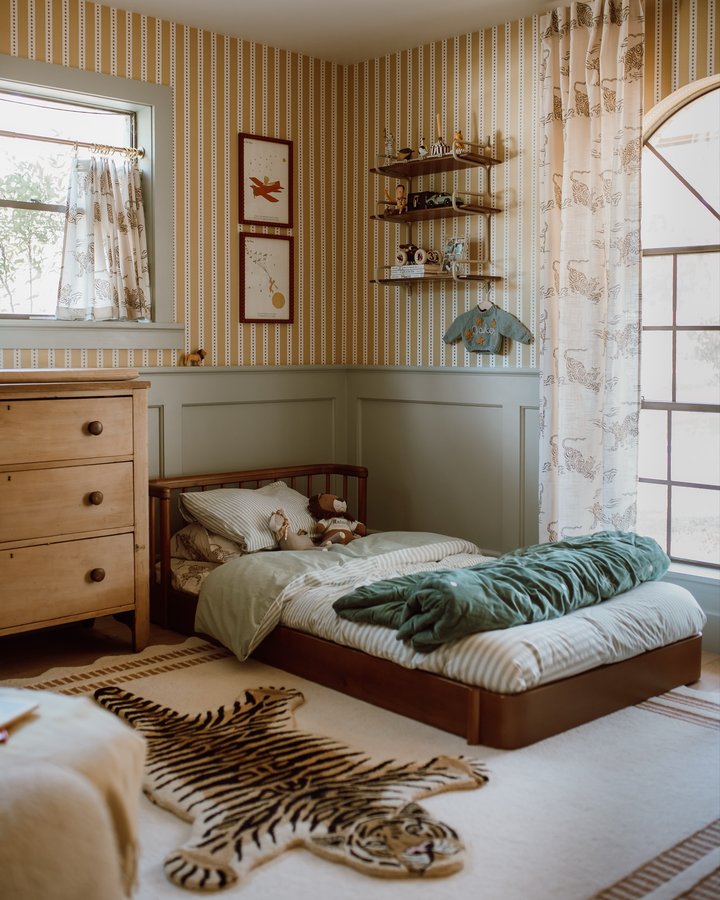 Instagram post by @livingawilderlife for Nestig. Caption reads: [...] into R+O’s room!!! I partnered with @nestig....