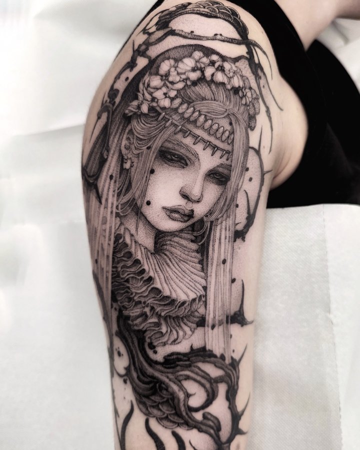 Instagram post by @f_bianco_ for Tattoodo. Caption reads: ✺ __𝒀𝑯𝑨𝑹𝑵𝑨𝑴 𝑷𝑻𝑯𝑼𝑴𝑬𝑹𝑰𝑨𝑵....