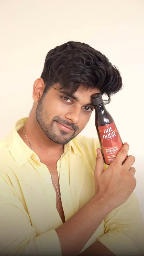 Instagram post by @deefvckk for Nat Habit®. Caption reads: [...] 💚 Comment “SHAMPOO” for the link! 🔗....