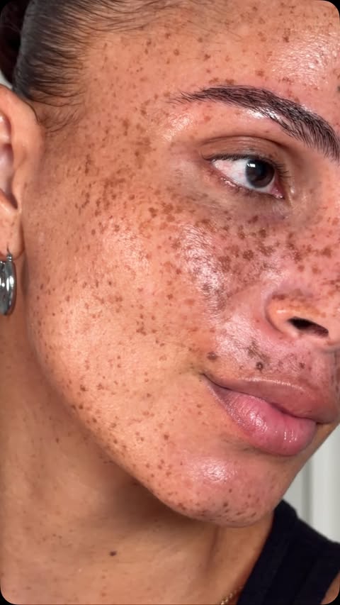Instagram post by @joyjah for DIME. Caption reads: [...] stripped. 👀 My oily T-zone loves....