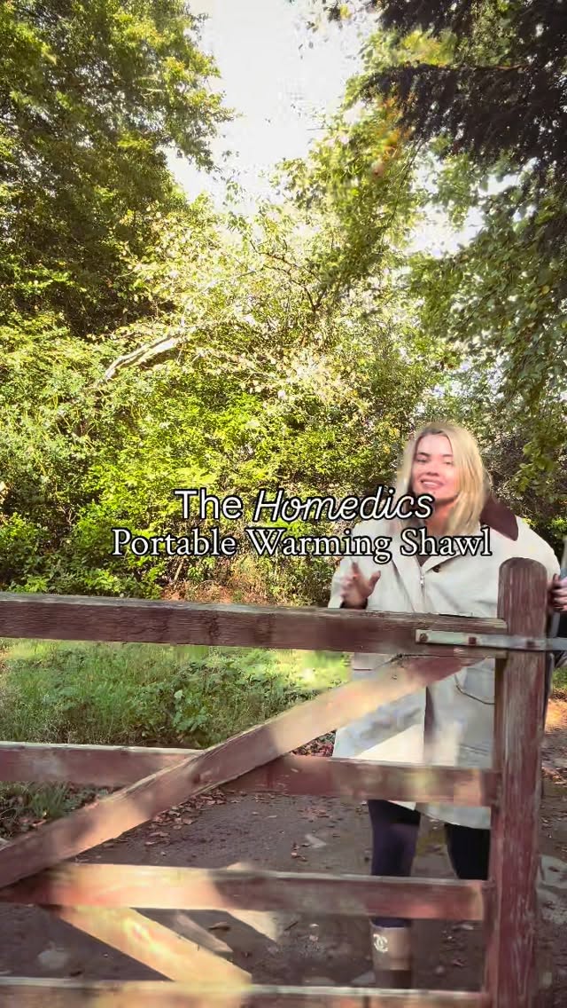 Instagram post by @katehayesmakeup for Homedics. Caption reads: The colder nights & mornings are now here and with....