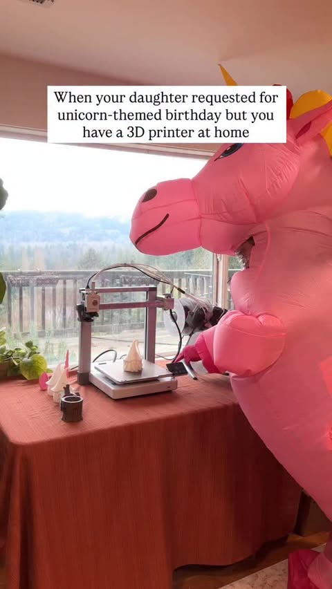 Instagram post by @elkeyzandstra for Bambu Lab. Caption reads: [...] birthday decor that Will printed with....