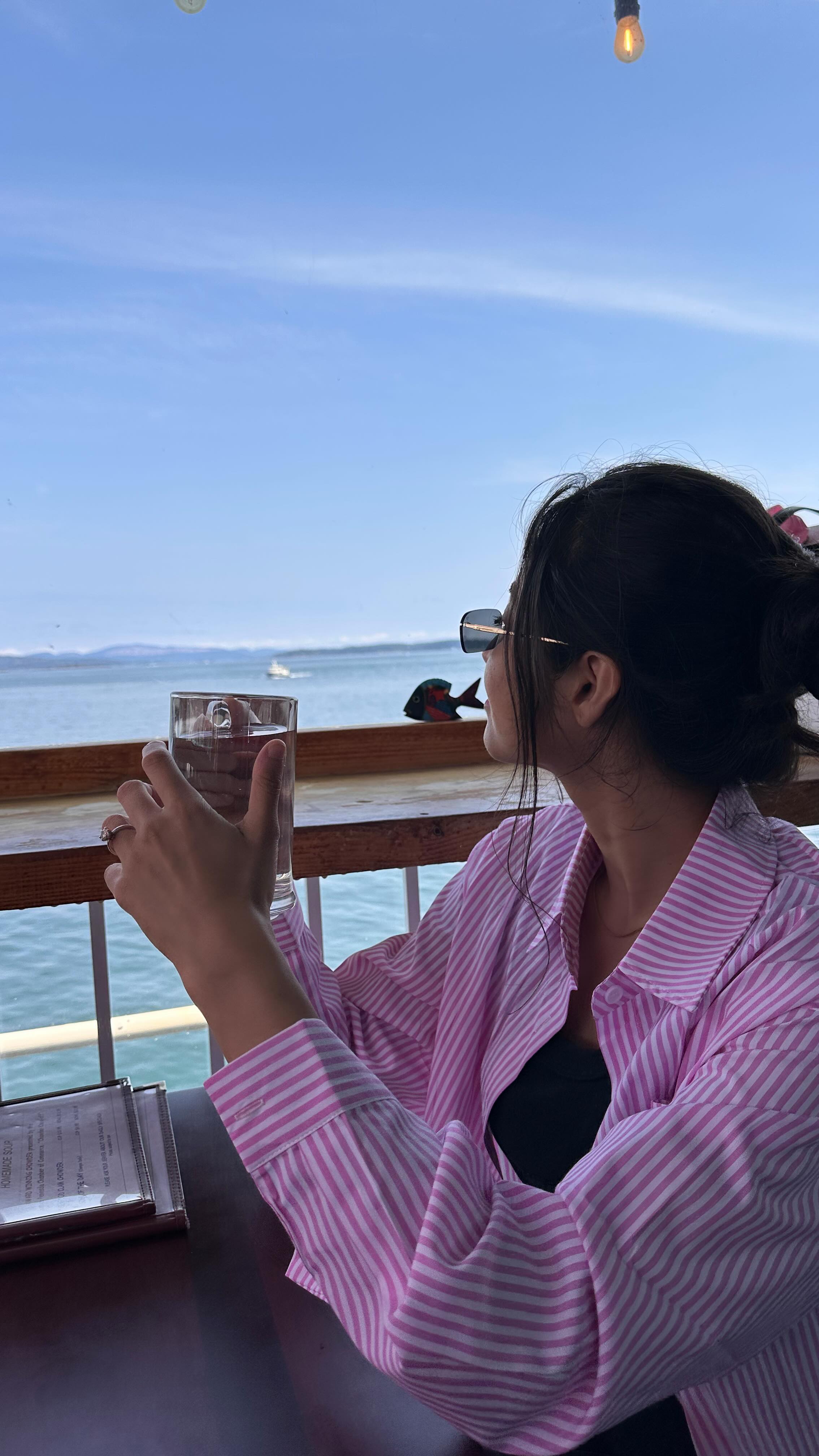 Instagram post by @_riyathakur_ for CircleDNA. Caption reads: [...] and started UNDERSTANDING 💡 Thanks to....