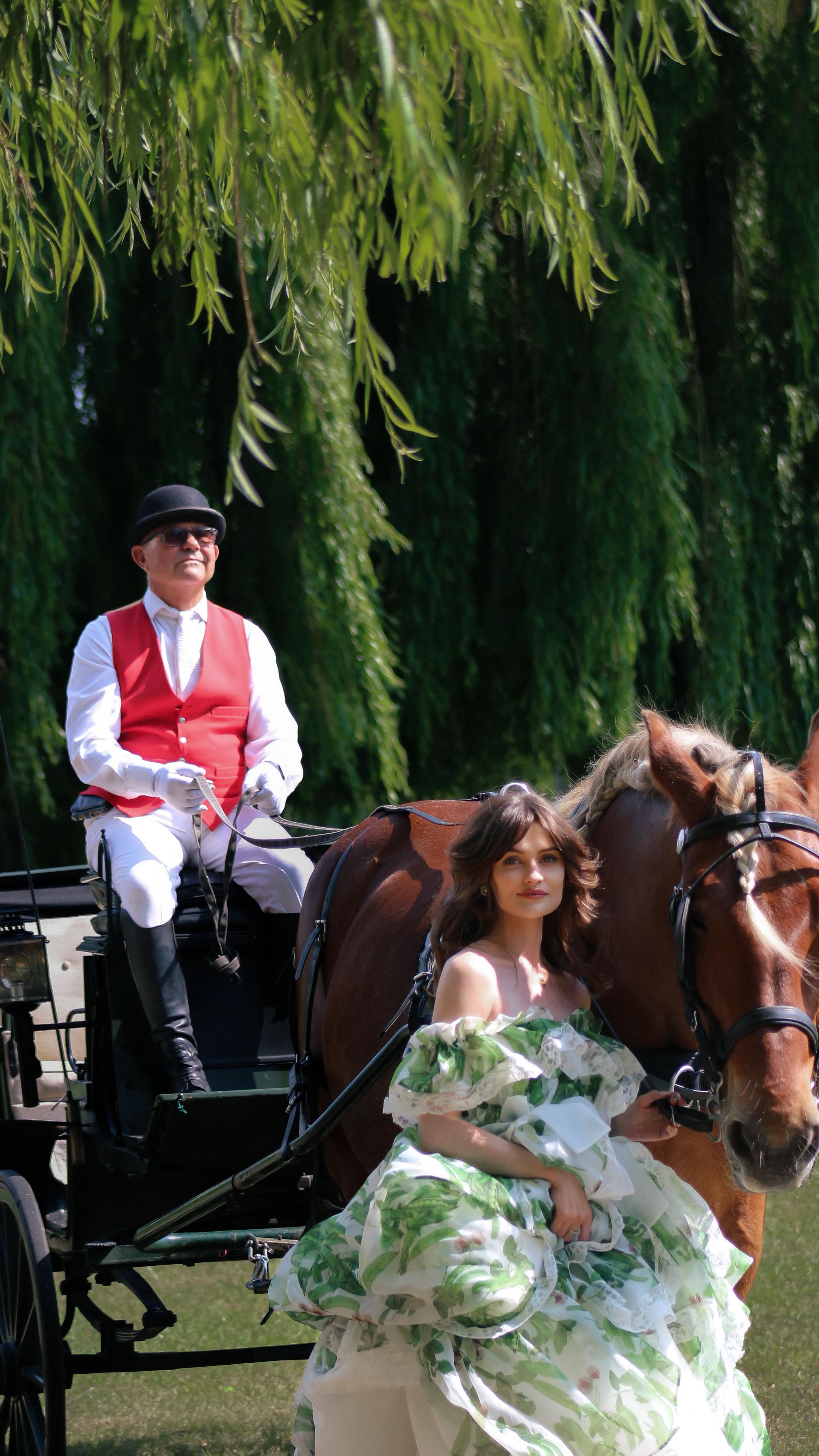 Instagram post by @minakshi.mahta for Nice Cream London. Caption reads: [...] wearing @selkie and earrings from....