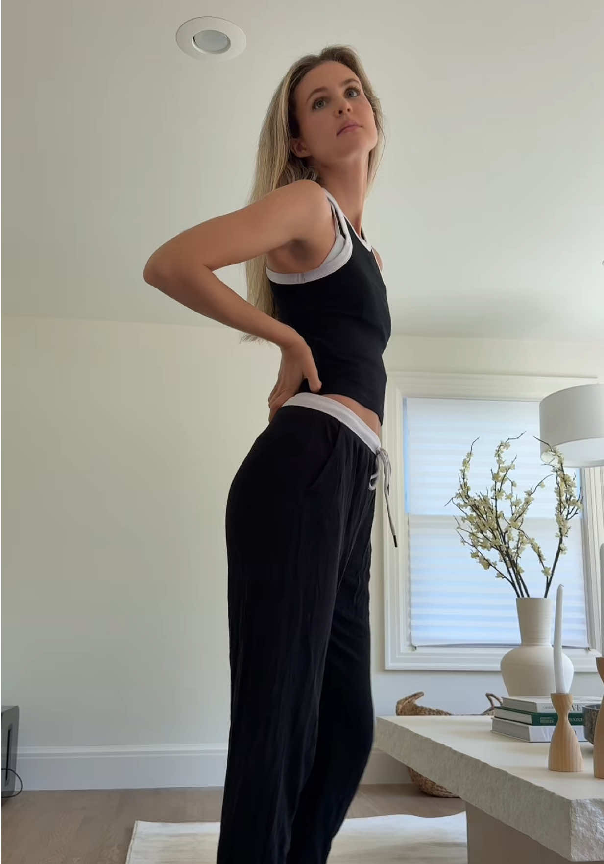 TikTok post by @clairesdetox for YESOUL FITNESS. Caption reads: [...] shows while getting my steps in.....