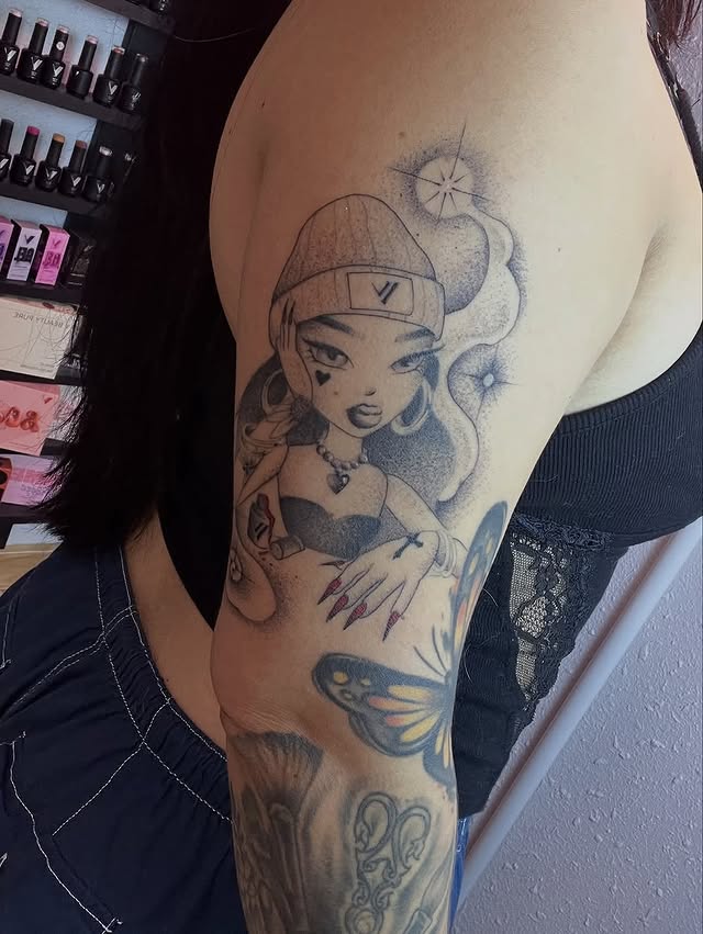 Instagram post by @daviddilorenzo for VBeautyPure. Caption reads: Brand love is permanent🖤 

Swipe left to check....