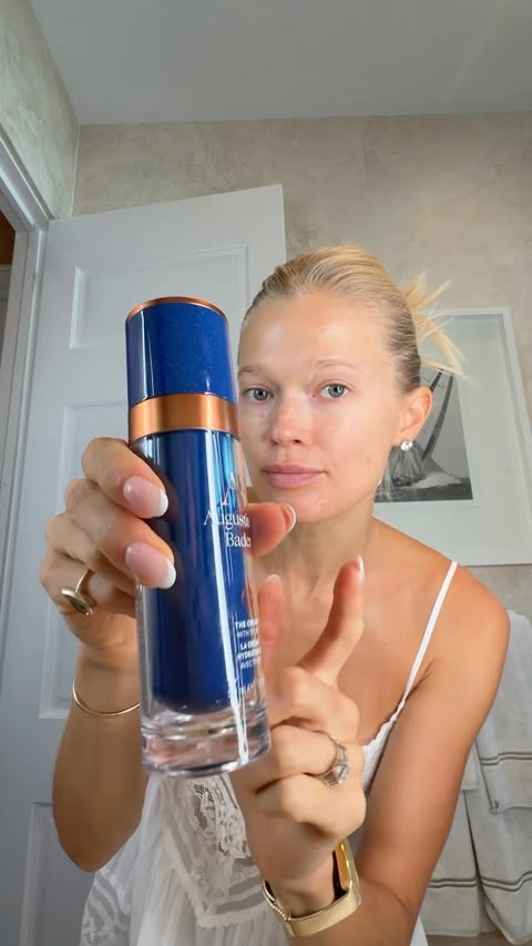 Instagram post by @vitasidorkina for Augustinus Bader. Caption reads: [...] routine ✨ In partnership with Augustinus....