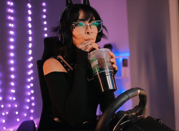 Instagram post by @aileensenpai for Sheetz. Caption reads: [...] for me through this week thanks to @sheetz....