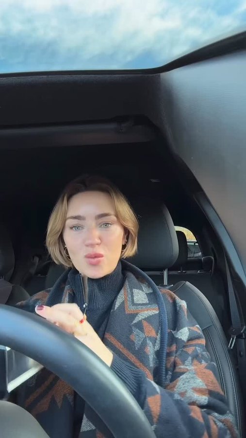 Instagram post by @charityshopgirlcsg for Ralph Lauren. Caption reads: This Ralph Lauren aftershave smells like:
👨 Tom....