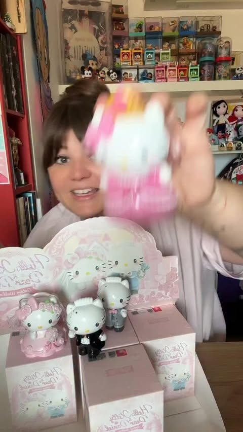 Instagram post by @brillodegemma for TOP TOY. Caption reads: [...] casa!!! Las podéis encontrar en:....