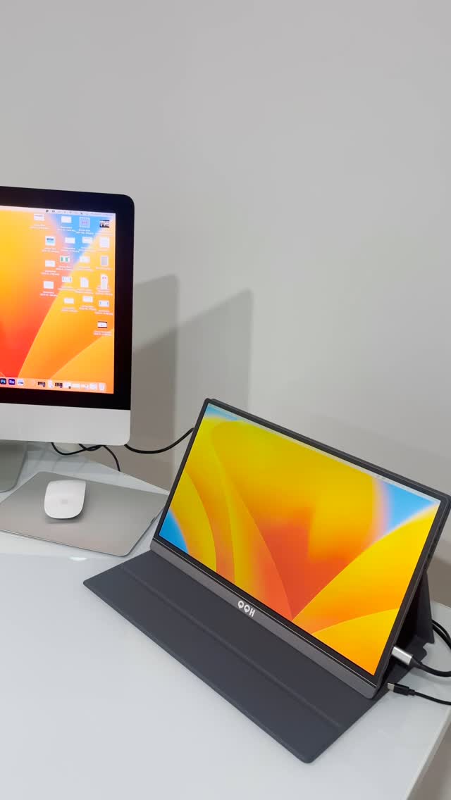 Instagram post by @daynagirlworld1 for People Magazine. Caption reads: [AD]
Have you seen the QQH monitor? QQH  is....