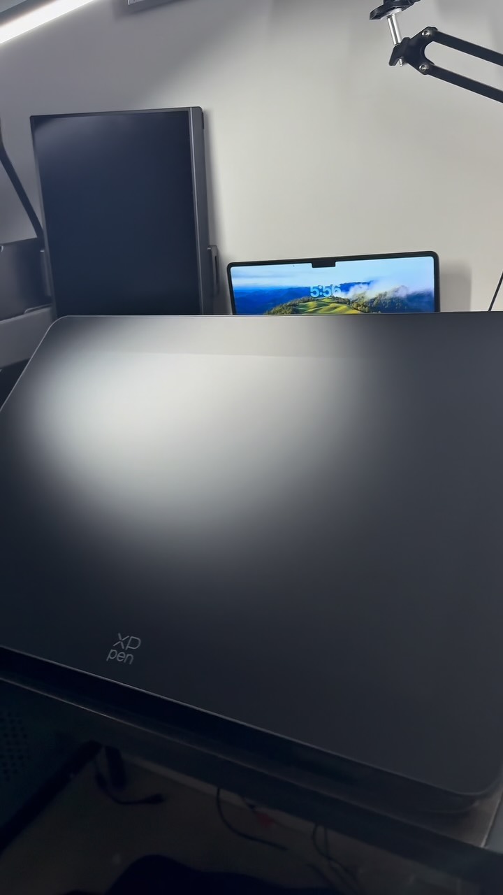 Instagram post by @colehairlesscat for XPPen. Caption reads: It’s going to be up to 50% off for Black Friday!!....