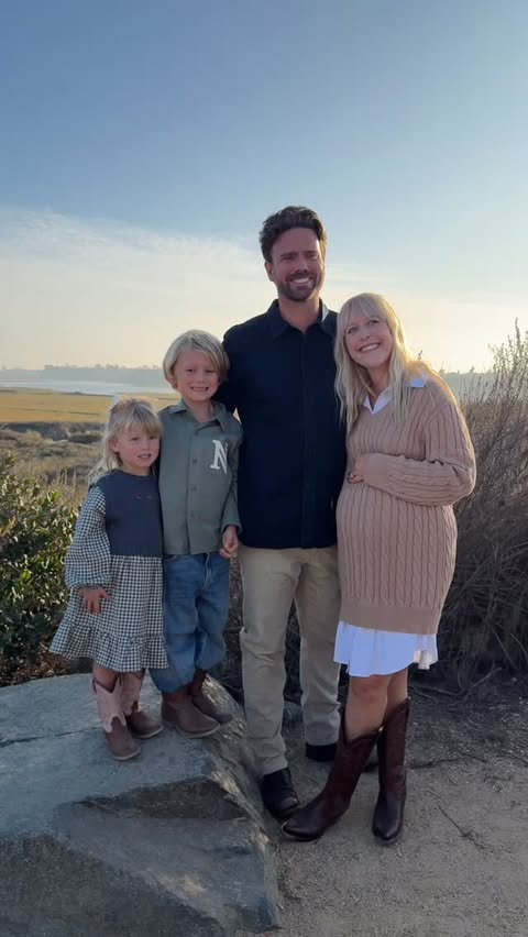 Instagram post by @traveling_newlyweds for Minted. Caption reads: [...] emotions over here as we send out our....