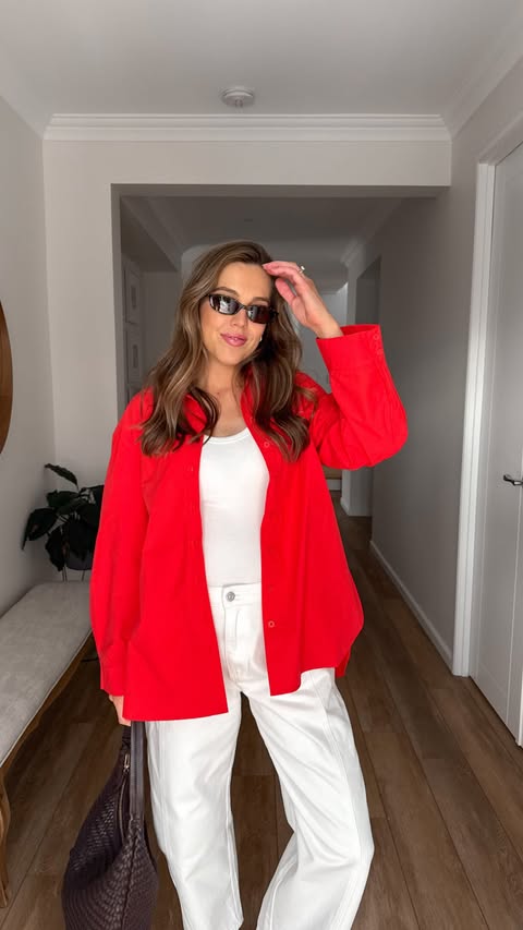 Instagram post by @itstorijane for THE ICONIC. Caption reads: [...] you need this spring from @aerelabel....