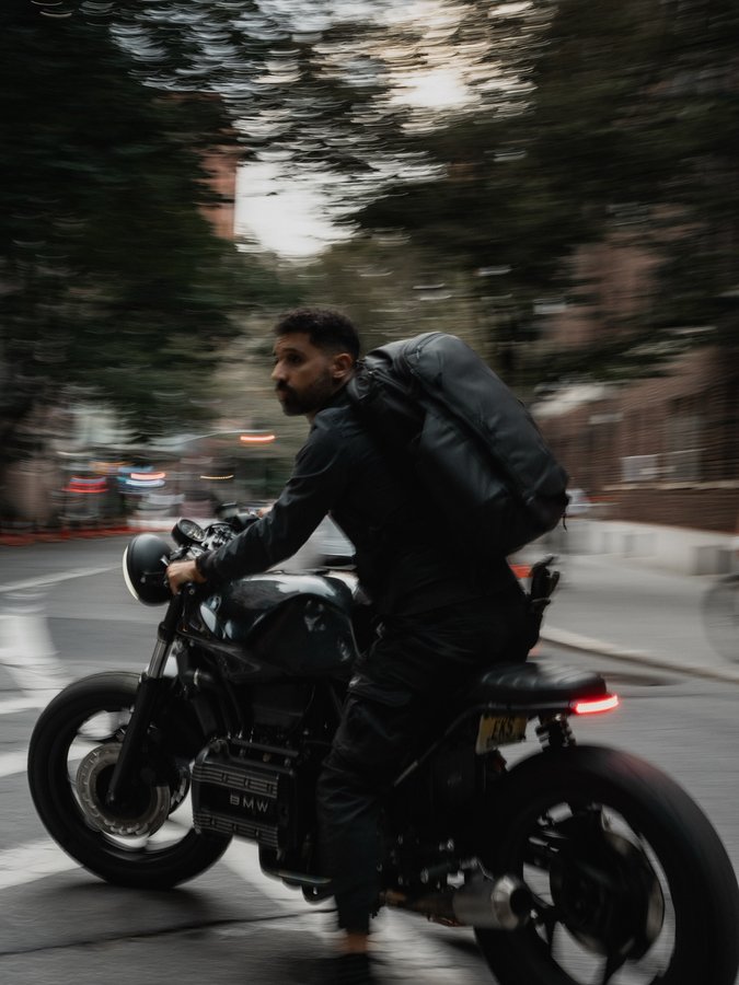 Instagram post by @carlosvessup_ for Peak Design. Caption reads: Somewhere in West Village

Exploring the city on....