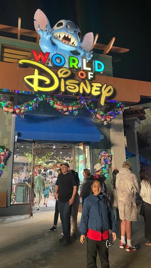 Instagram post by @producttesterreviewer for Visit Orlando. Caption reads: #christmaseve🎄 

Explore @disneysprings with....