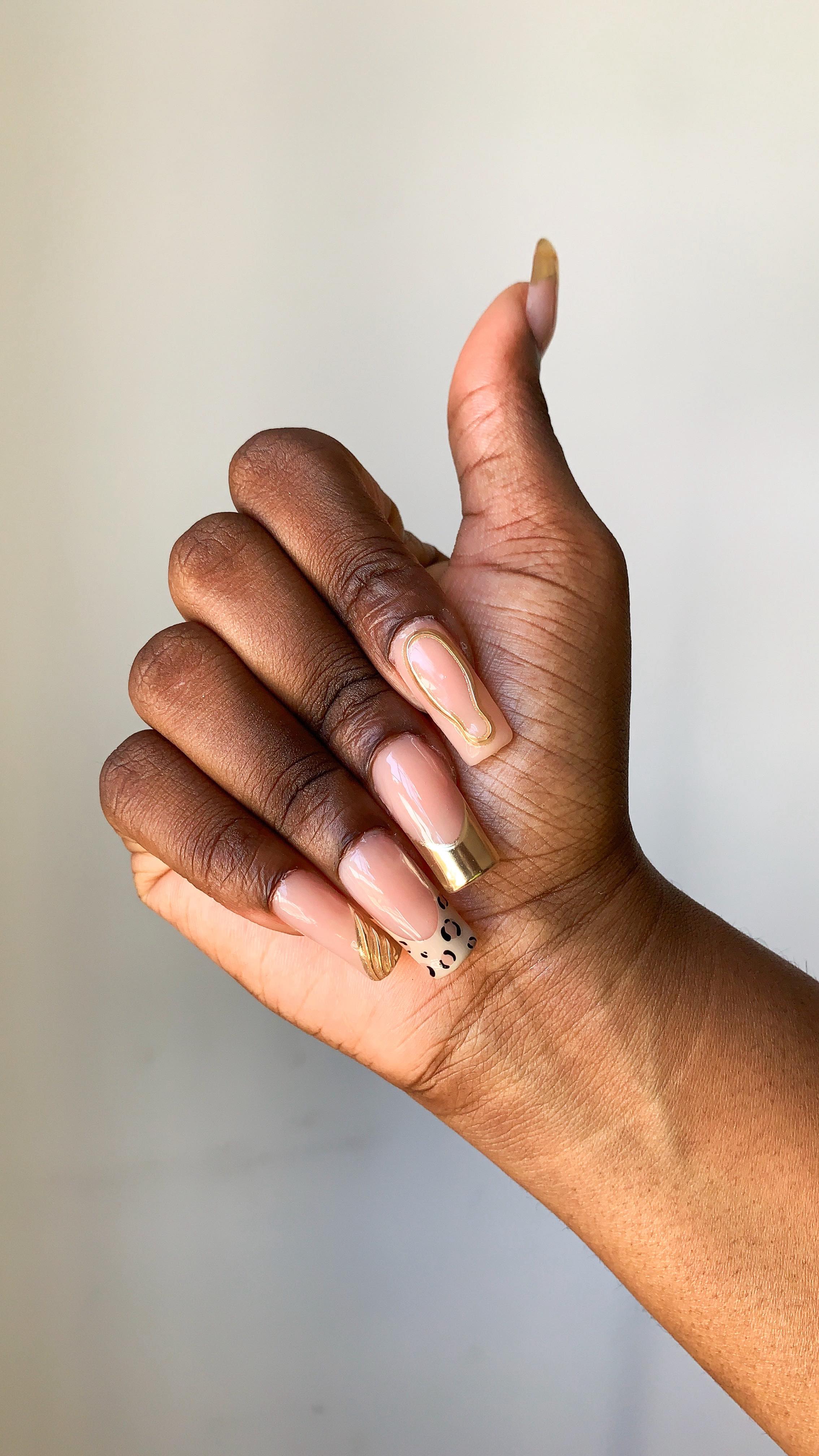 Instagram post by @danielaapryl_ for BTArtboxnails. Caption reads: new nails courtesy of @btartboxnails x....