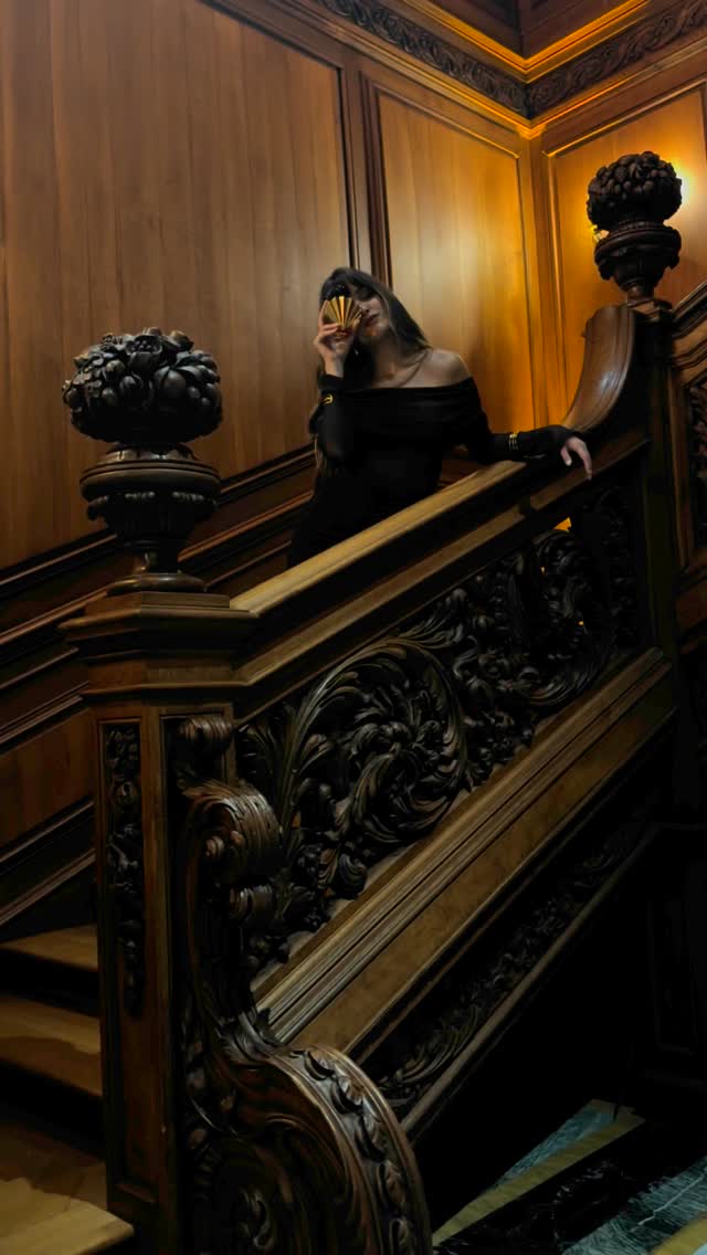 Instagram post by @malenaratner for NINA RICCI. Caption reads: @ninaricci // #VénusdeNinaRicci #ninaricci.