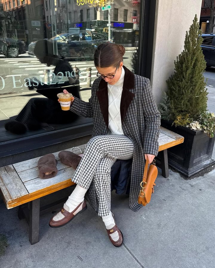 Instagram post by @manondevelder for THE-ARE. Caption reads: The most amazing week in NYC with you & @thearecom....