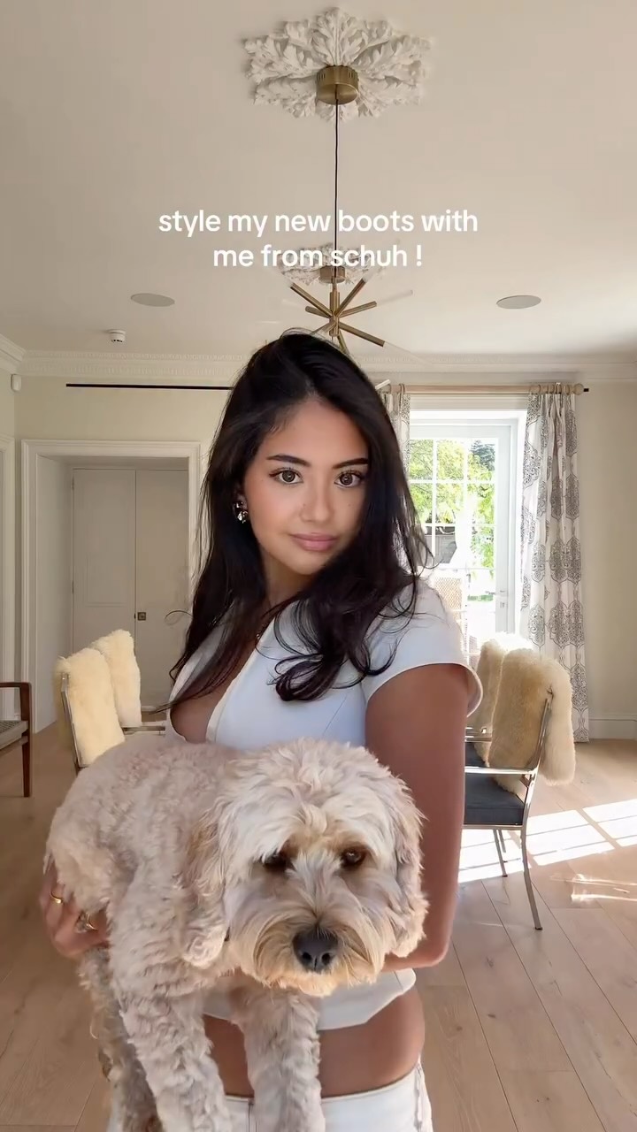 Instagram post by @taesroy for Schuh. Caption reads: Arrived just in time for autumn 🍂 @schuh ad.