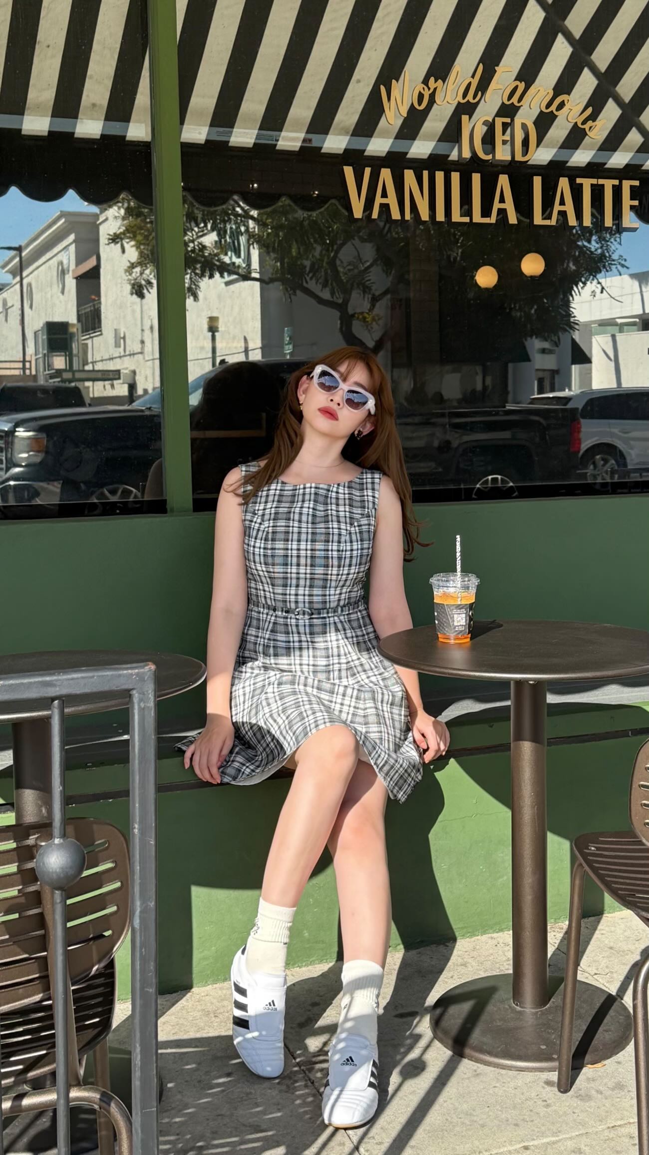 Instagram post by @nyanchan22 for Her lip to. Caption reads: 🥤🥯🌿.