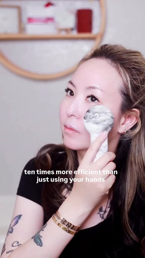 Instagram post by @euniceandlancelee for Michael Todd Beauty. Caption reads: Ad | @michaeltoddbeauty Soniclear by Michael Todd....