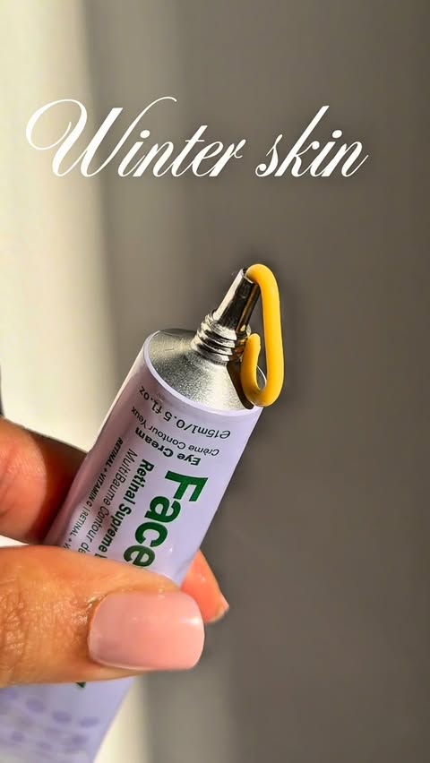 Instagram post by @minahilsmakeupmood for Facetheory. Caption reads: [...] your skin’s been waiting for ❄️✨

FaceTheory....