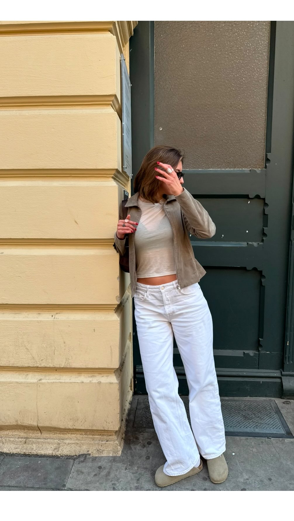 Instagram post by @antonianetti for NATURANA. Caption reads: [...] night in my comfy underneath from....