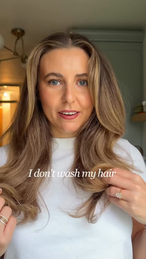 Instagram post by @drfrankiejs for Aroma-Zone. Caption reads: [...] the health of your hair follicles. The....