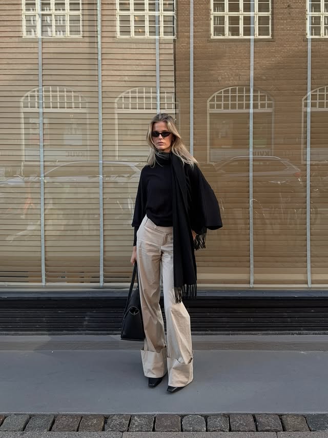 Instagram post by @victoriagarber for Le Tanneur. Caption reads: advertisement | spring feelings in Copenhagen 🖤.