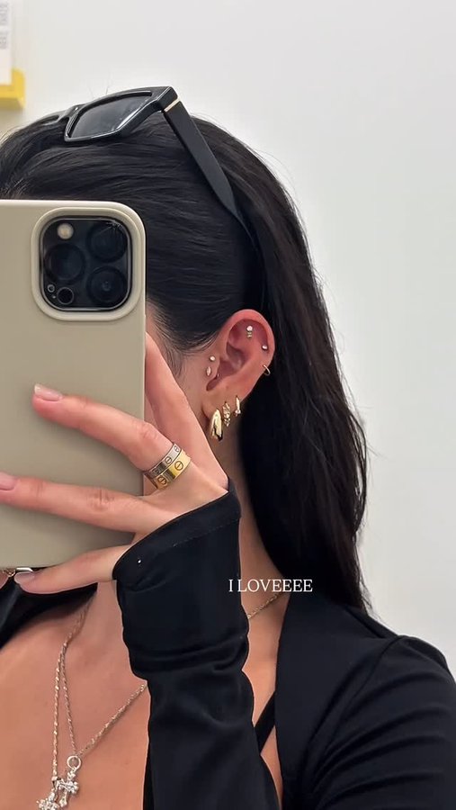 Instagram post by @isarahbutler for Studs. Caption reads: Thank you so much for having me @studs 🤍 I had....