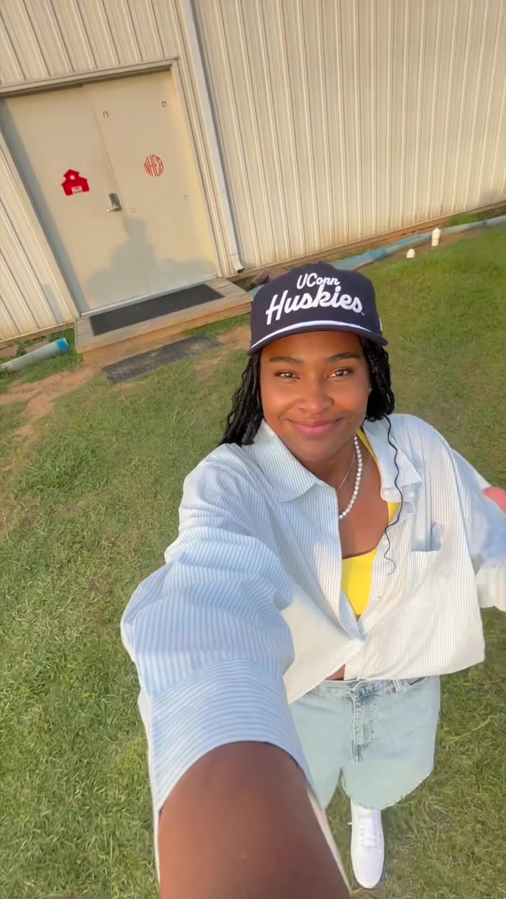 TikTok post by @sarahstrong_ for New Era Cap. Caption reads: Ready on and off the court with @neweracap Link in....