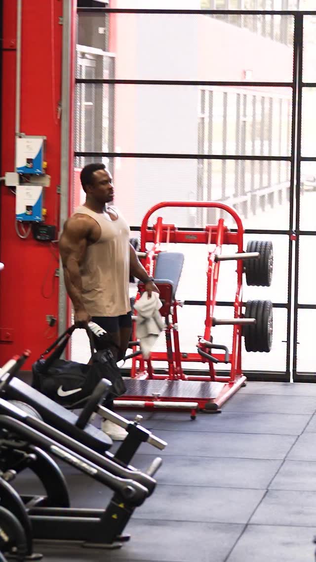 Instagram post by @emmanuel_wordu for Doyoueven. Caption reads: Y’all do not wanna miss this HUGE @doyoueven....