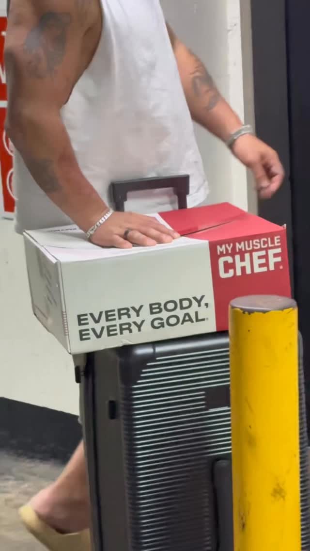 Instagram post by @jonocastanoacero for My Muscle Chef. Caption reads: New high-protein meals just dropped from....