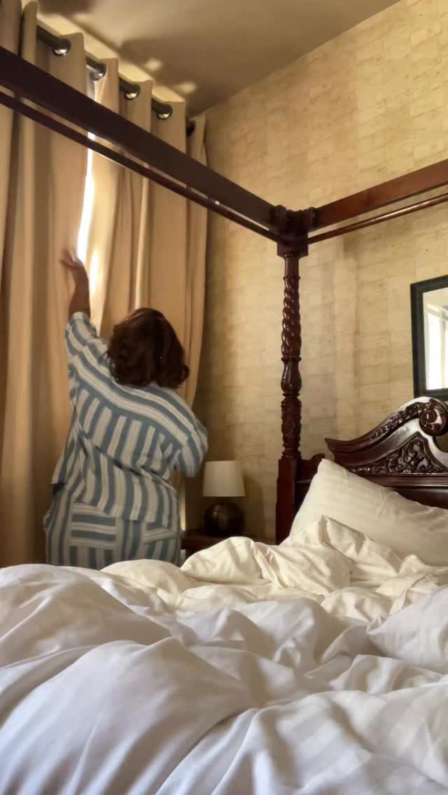 Instagram post by @lorri_luxxe for TOPICALS. Caption reads: Running a business in my feminine energy 

1.....