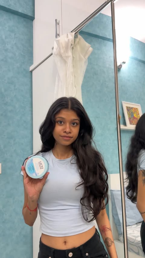 Instagram post by @_harshitha_30 for Lacto Calamine. Caption reads: [...] on your skin? Yes, please. 🤍✨ Lacto....