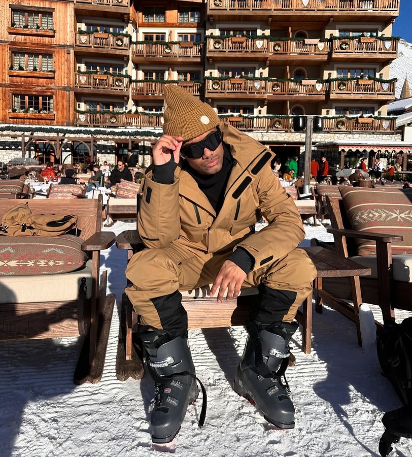 Instagram post by @naswyn for Fusalp. Caption reads: Season started ⛷️ @fusalp *ad.