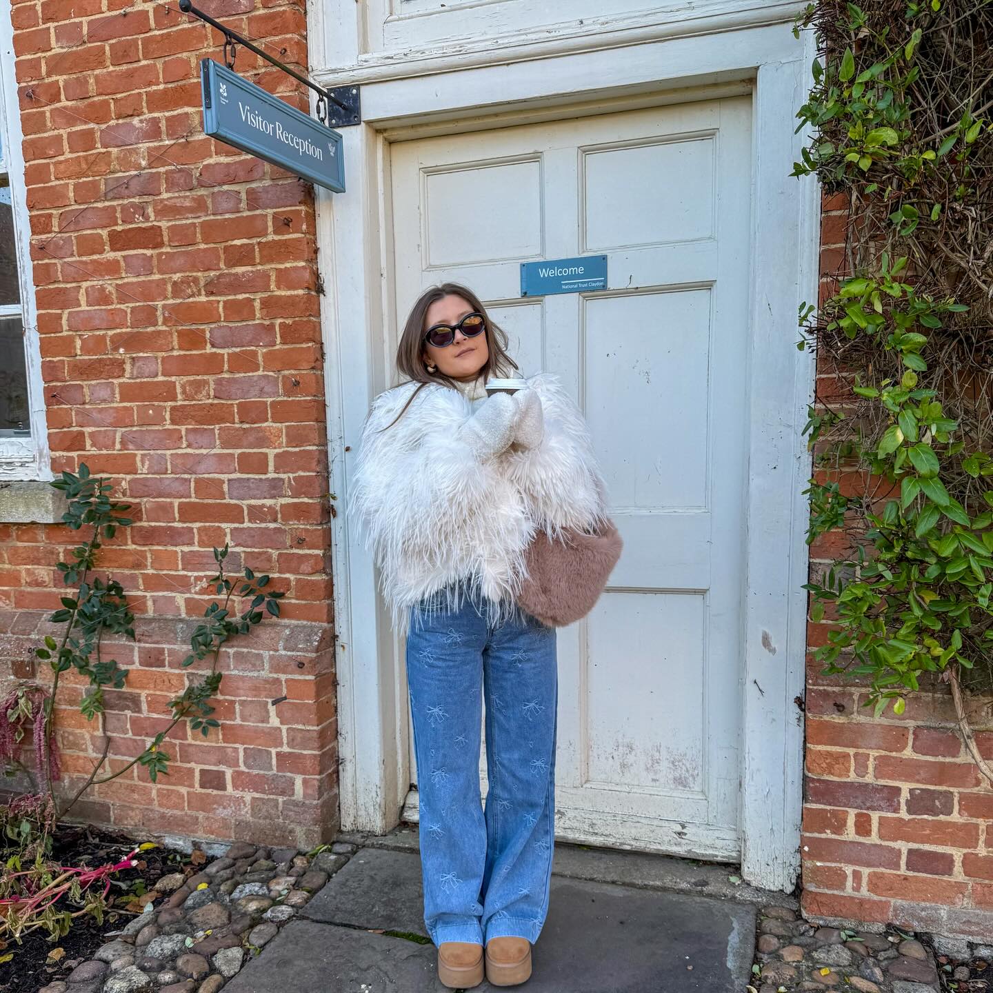 Instagram post by @alittleamy.x for Pink Vanilla. Caption reads: sweet December ❄️⛸️🧊

full outfit....