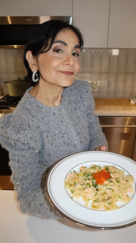 Instagram post by @la_maitressefrancaise for Caraway Home. Caption reads: Who said the French don’t eat pasta? This one is....