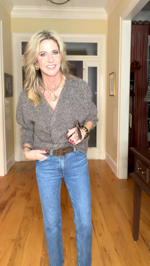 Instagram post by @traceyrogersstyle for STUART WEITZMAN. Caption reads: What I’ll be wearing when the weather gets....