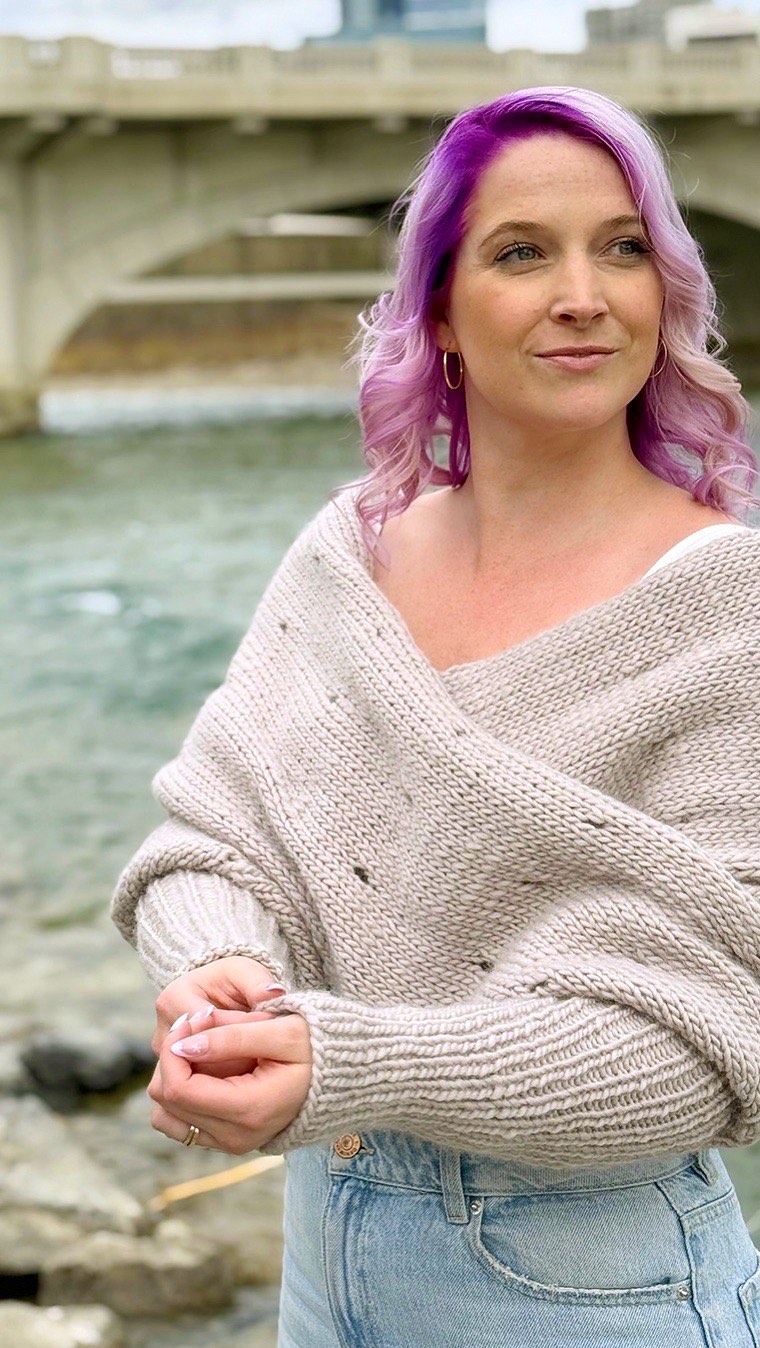 Instagram post by @knitatude for We Are Knitters. Caption reads: Once a favorite, always a favorite: The Easy....