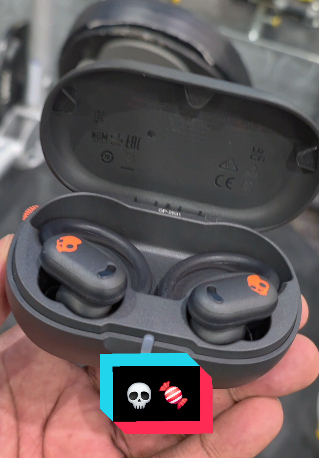 TikTok post by @smiztok for Skullcandy. Caption reads: @Skullcandy has been winning all year! [...].