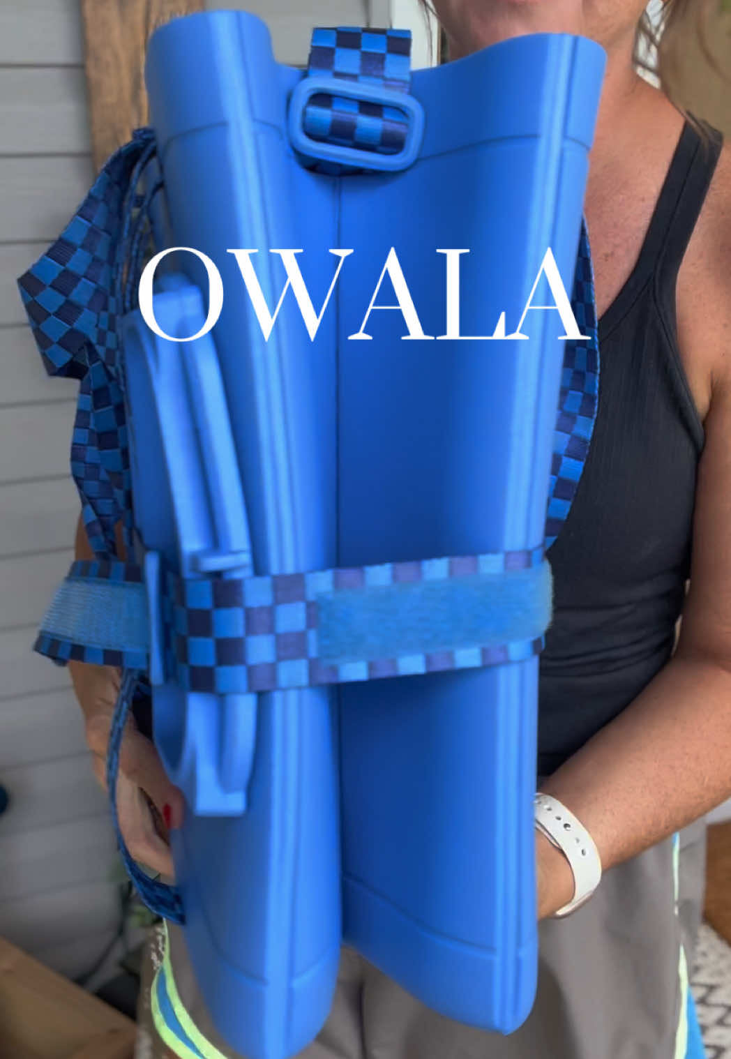 TikTok post by an influencer for Owala. Caption reads: @Owala 👏🏻👏🏻👏🏻 #owala [...].
