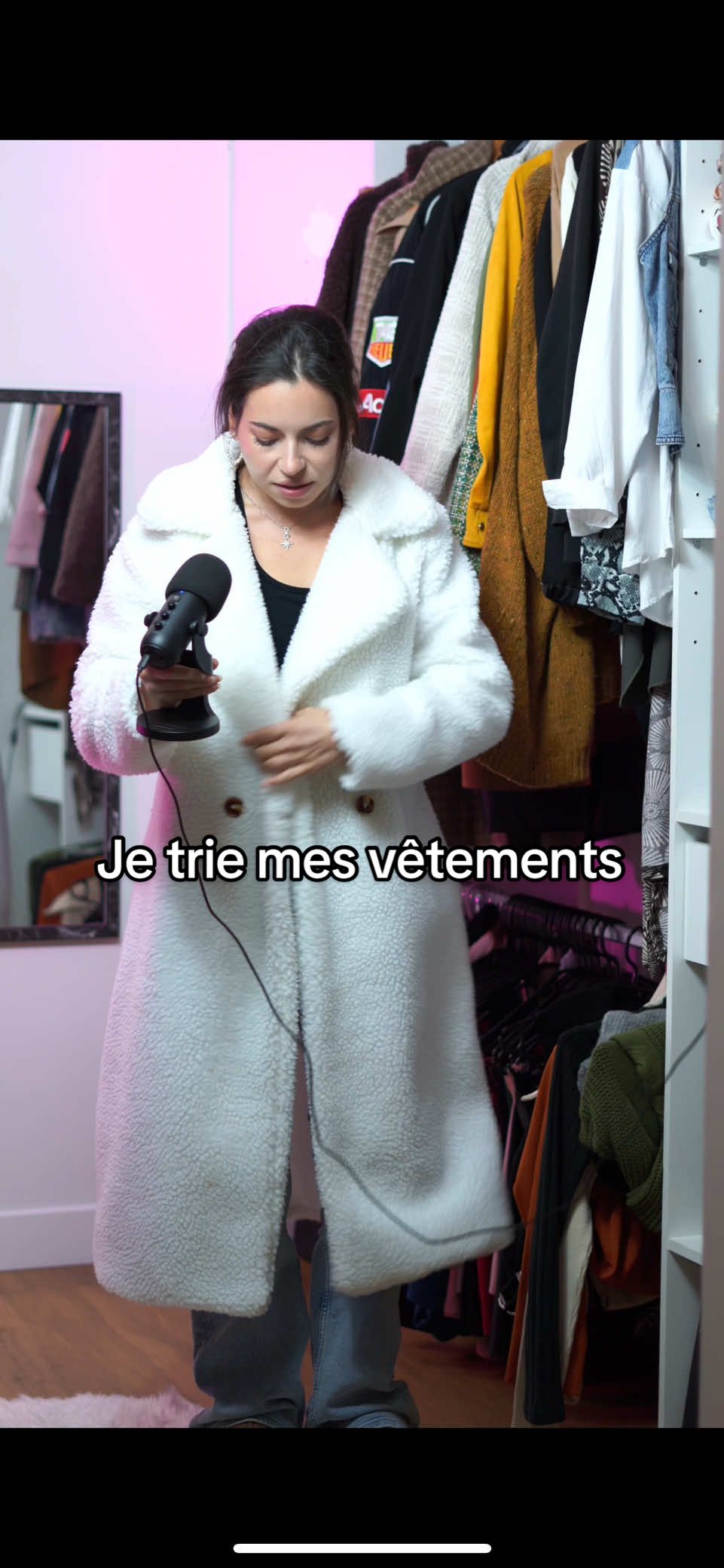 TikTok post by @maarion_ctd for Vinted. Caption reads: 👗Vinted : Marionctd🧥 @Vinted  #vetements....