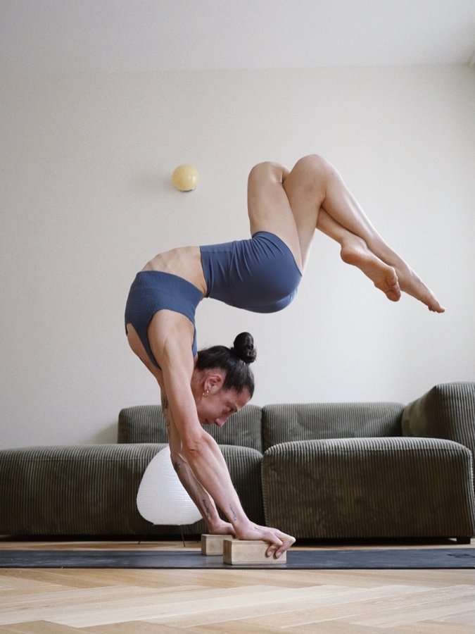 Instagram post by @marine_chpn for Intelligent Change. Caption reads: Recap of the weekend 🫰🏻 We wrapped up the second....