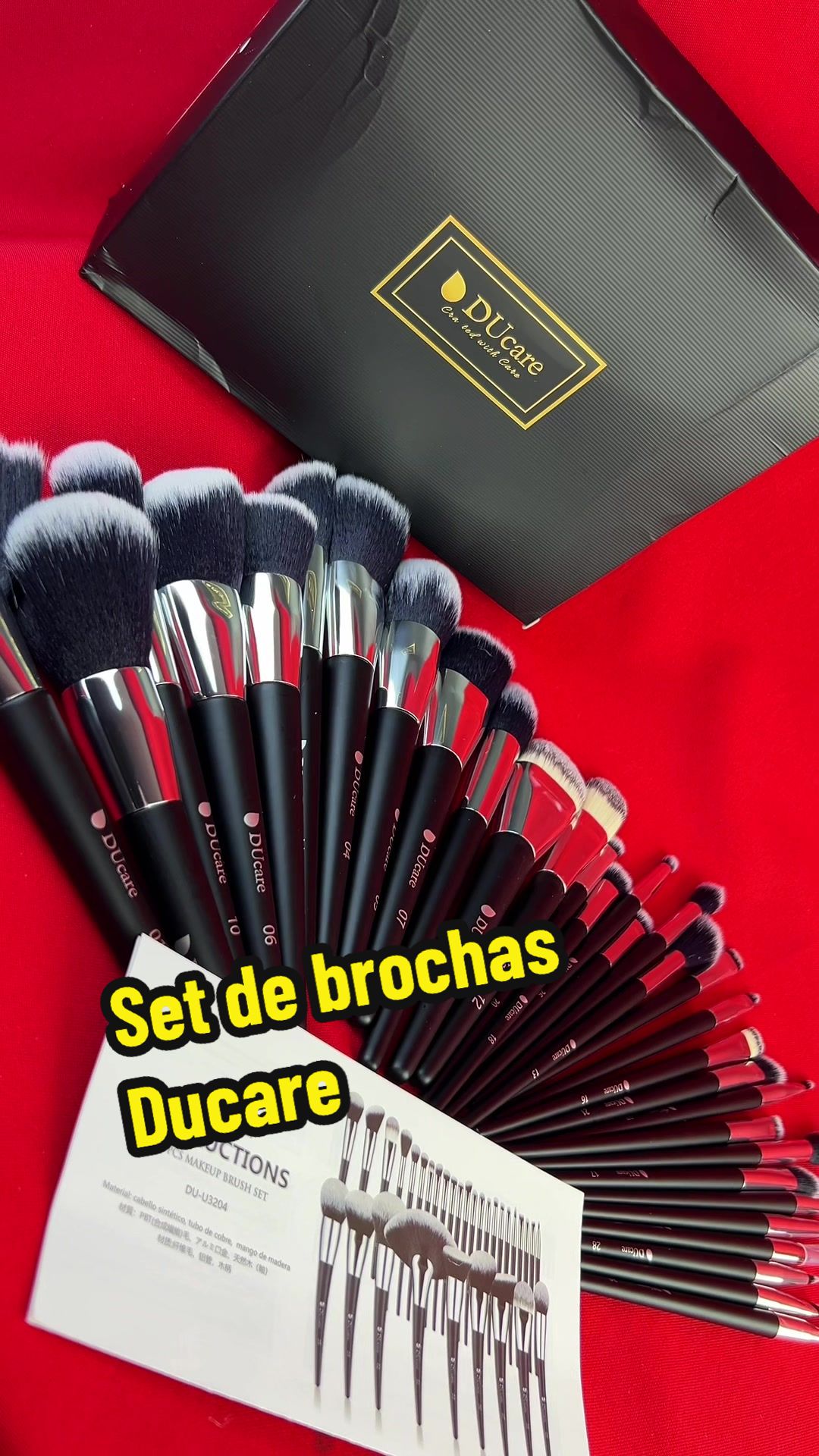 TikTok post by @cecilqmakeup for DUcare Beauty. Caption reads: Set de brochas completo ❤️✨ Marca @DUcare beauty....