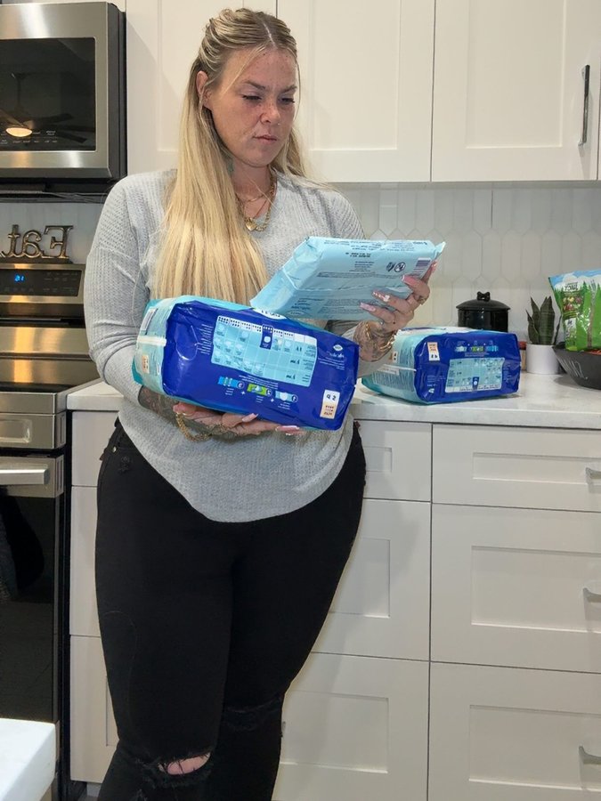 Instagram post by @itsmamacookie for Aeroflow Urology. Caption reads: Shout out to @aeroflow_urology for always being on....