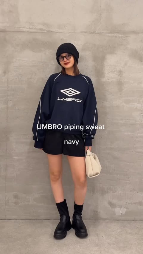 Instagram post by @maypikapiii for Umbro. Caption reads: [...] #ルイス #luisfashion #163cmコーデ #高身長女子コーデ....