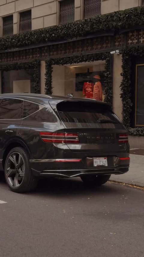 Instagram post by @laurandnicolas for Genesis USA. Caption reads: Ready for the holiday season. Treat yourself and....